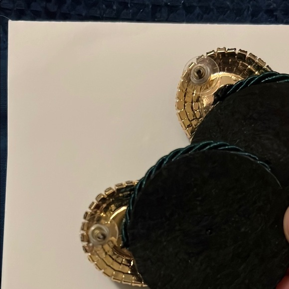 Vintage-Inspired Green and Gold Statement Earrings - Picture 6 of 7